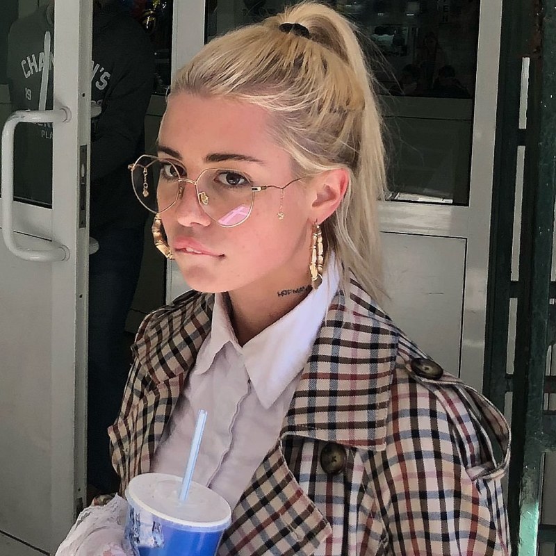 Anna Mikheeva Hofmanita