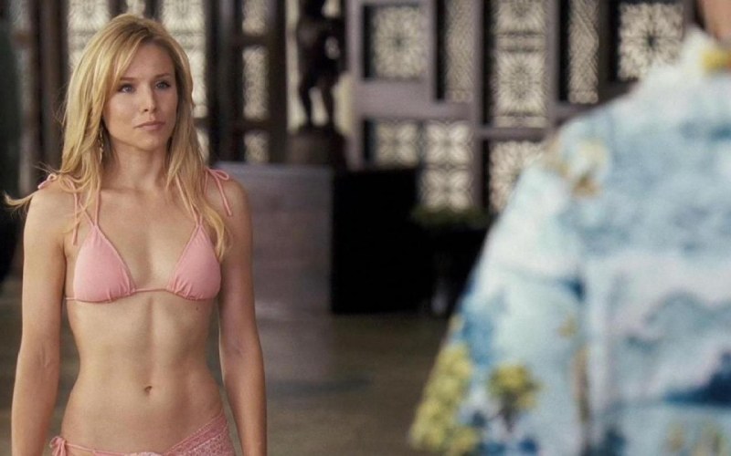 The outlines of the girl’s body