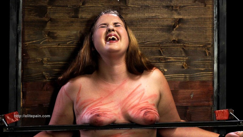 Proceeding girl spanking server