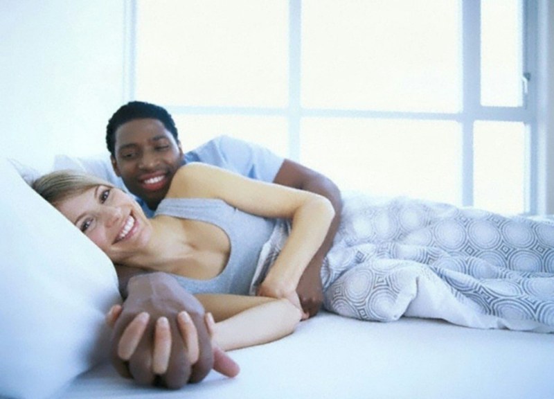 COUPLE BLACK and White