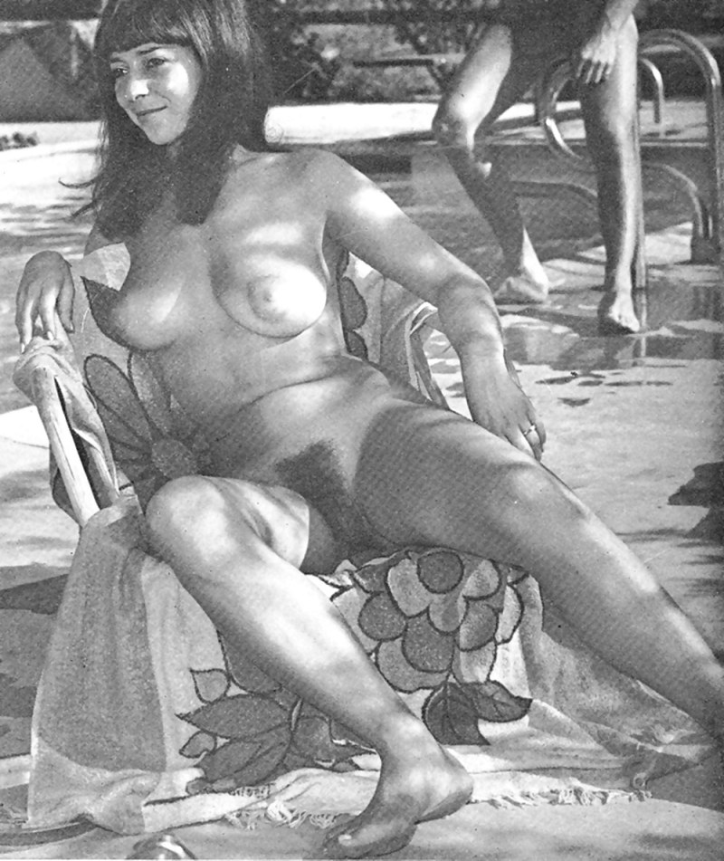 German naked women retro