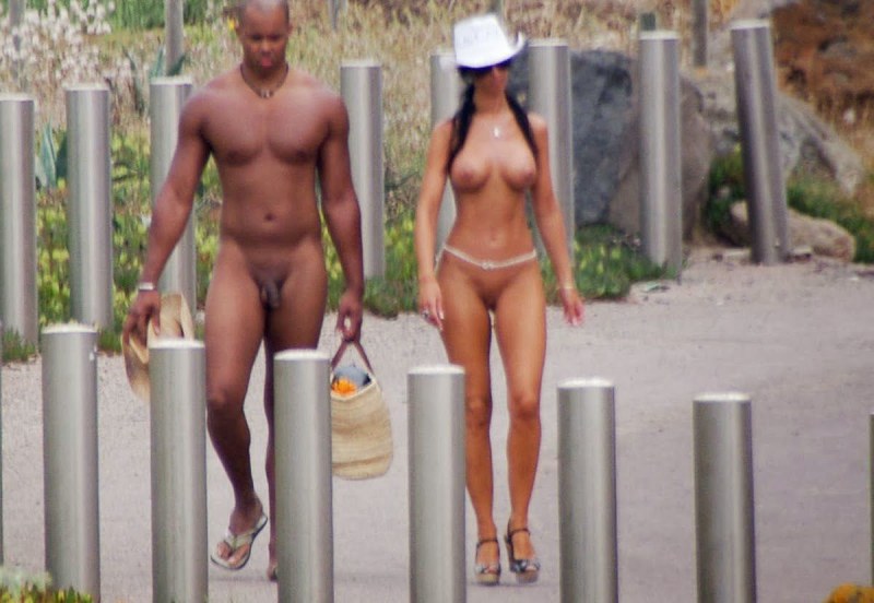 Young naked in the cap Dag