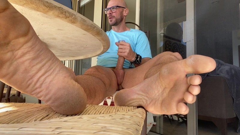 Foot Fetish Desmond Cooper Solo Masturbation