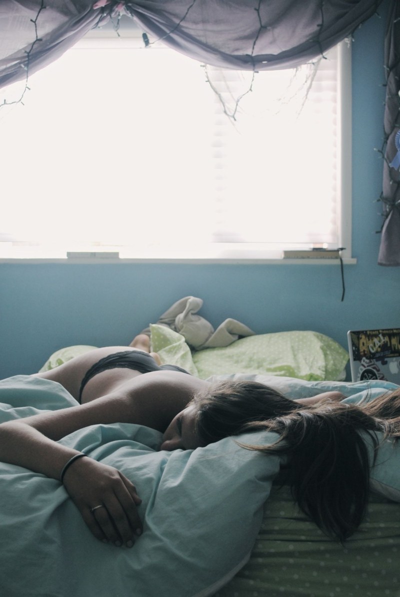 Lasks under the covers