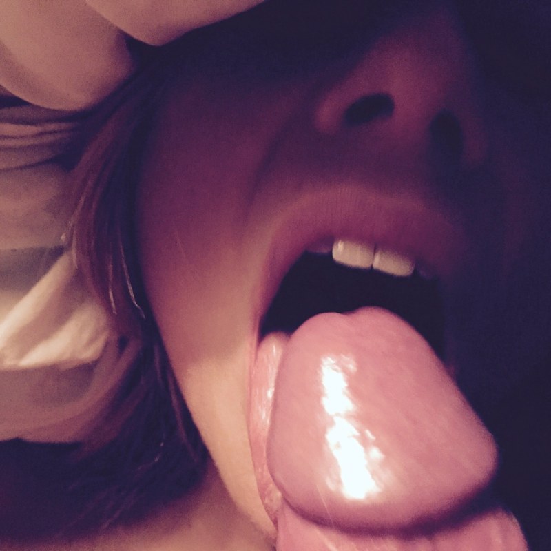 Beautiful blowjob close -up