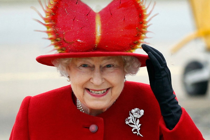 Queen of England Reptiloid