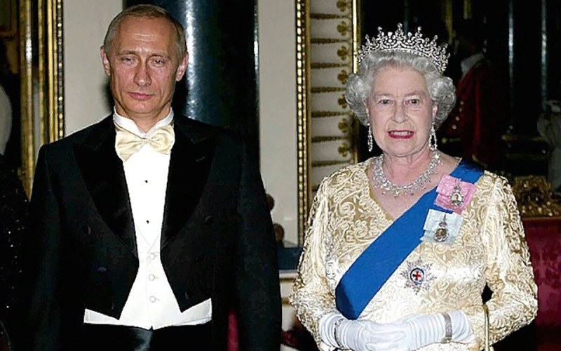 Putin and Elizabeth 2