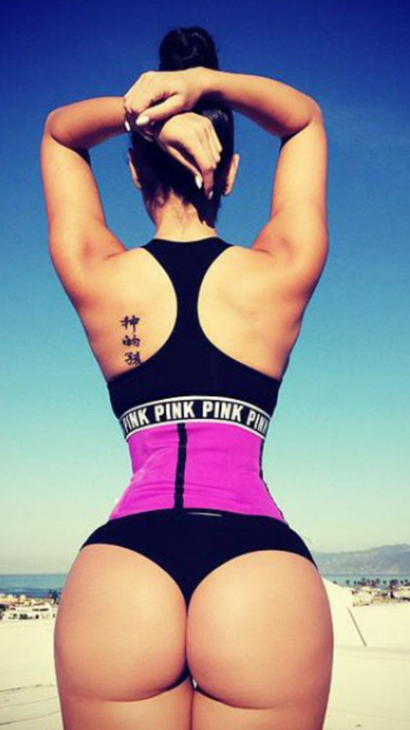 Carolina Gonzalez plus saz