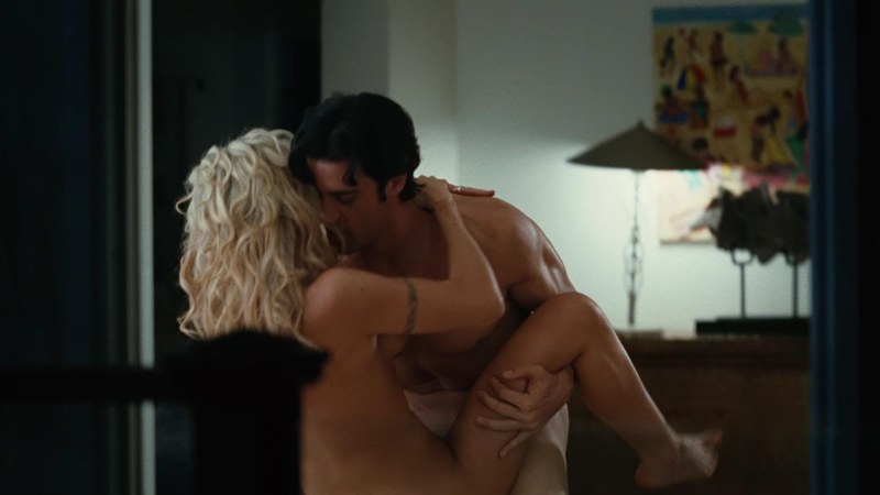 Rose Valerie double penetration