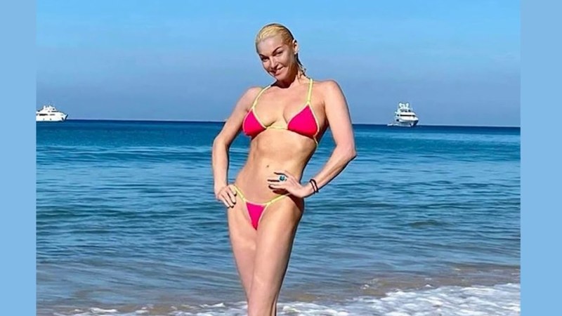 Borisova TV presenter naked