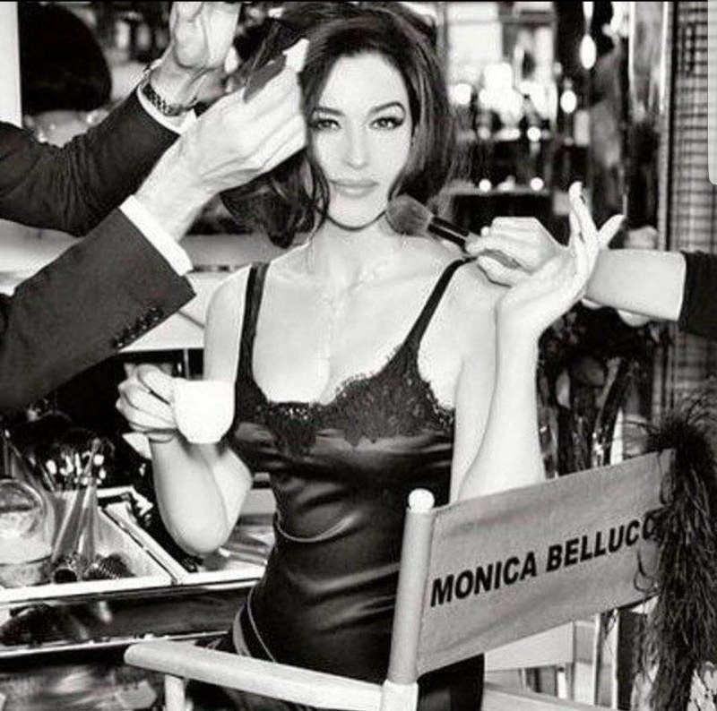 Monica Bellucci with coffee