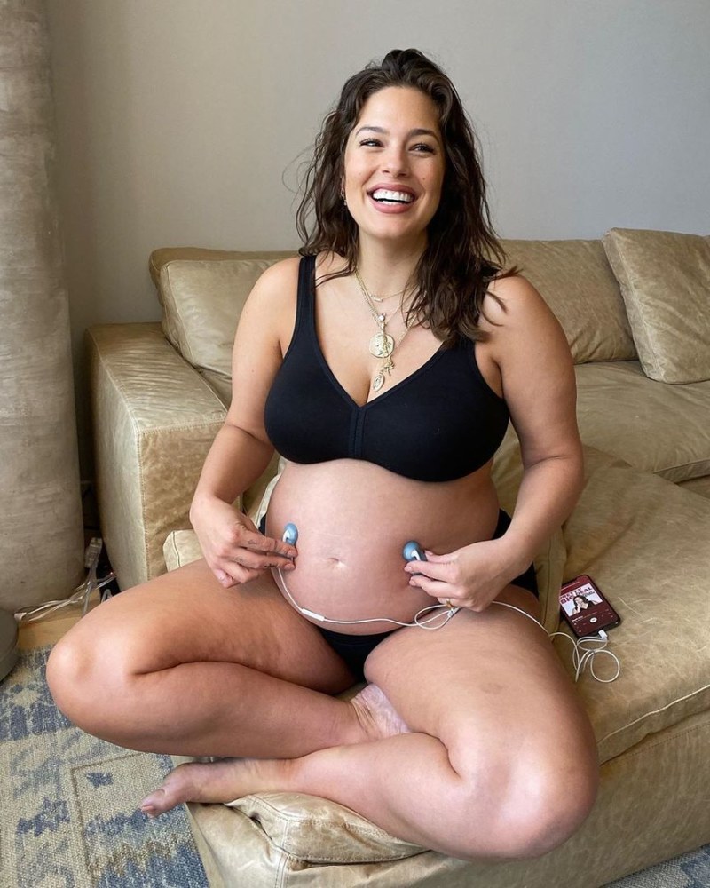 Pregnant Ashley Graham
