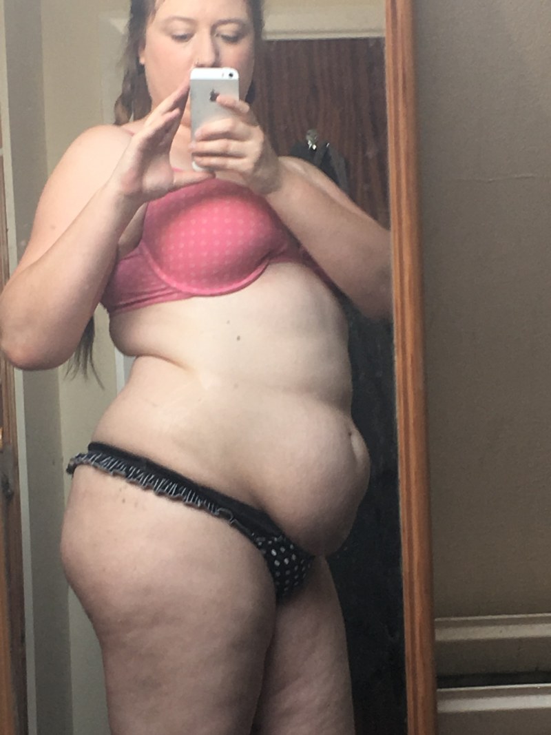 Girls with thick bellies Russian