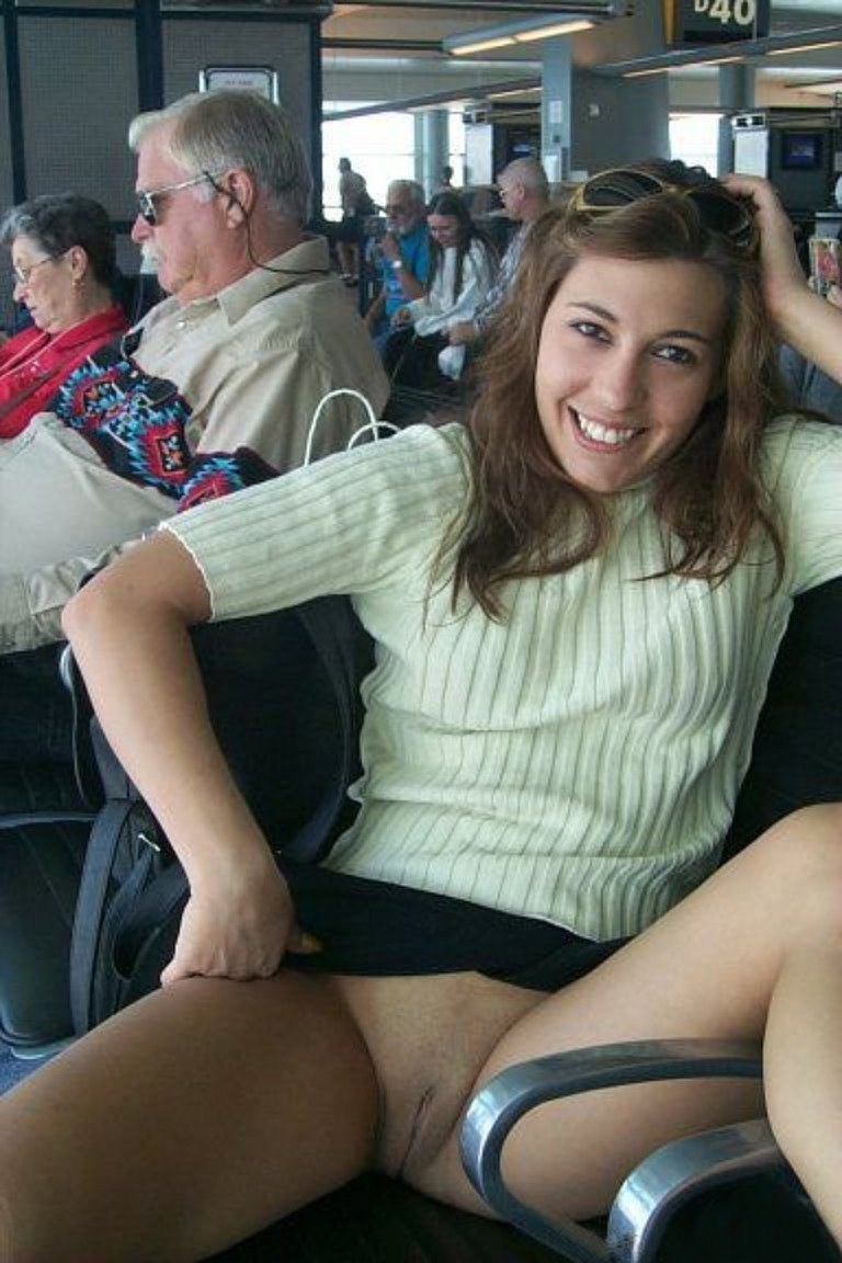 Girls without panties in transport