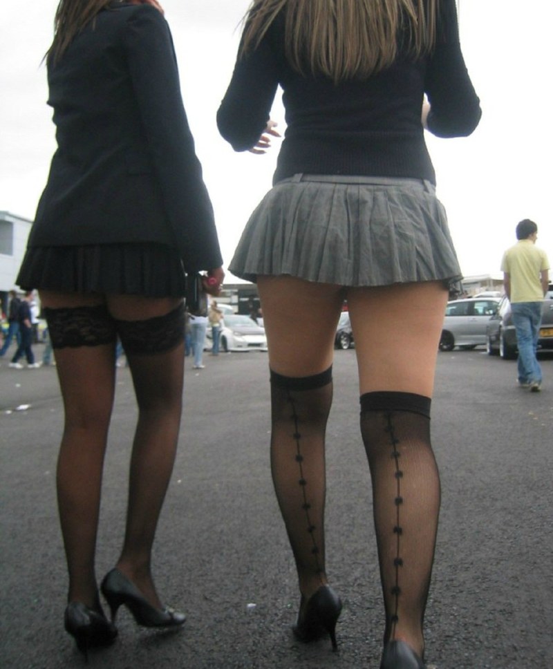 Katya Sambuca in mini