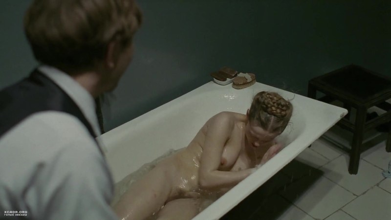 Yana Troyanova Naked chest