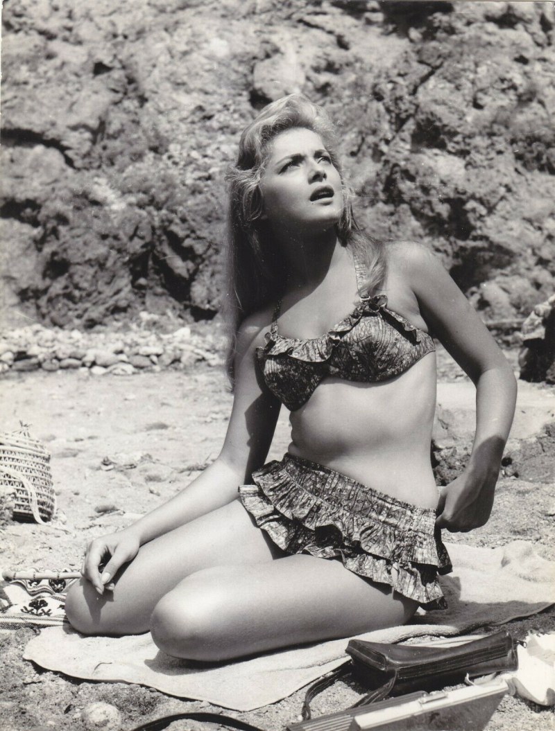 Juliet Anderson Retro XXX