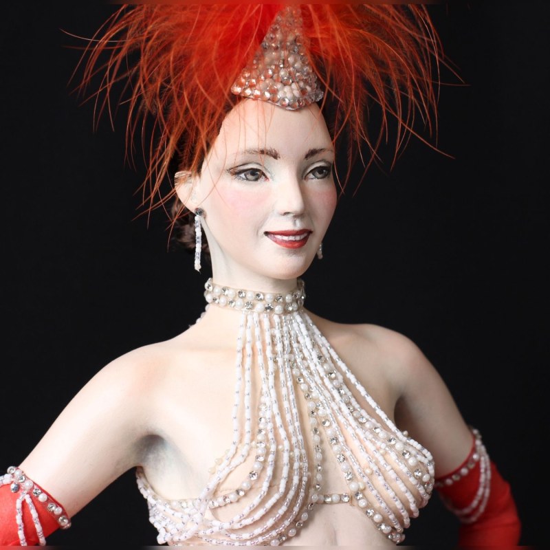 Model Emily Thorne Naked