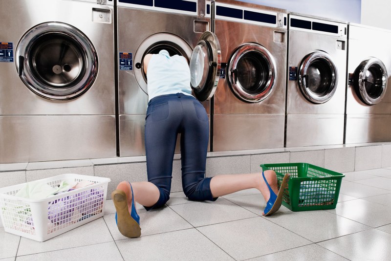 Mihanika69 got stuck in a washer