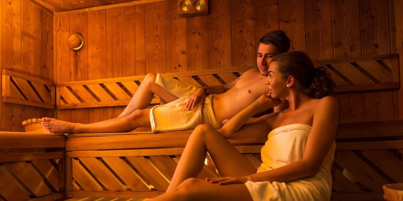 Love in a bathhouse sauna