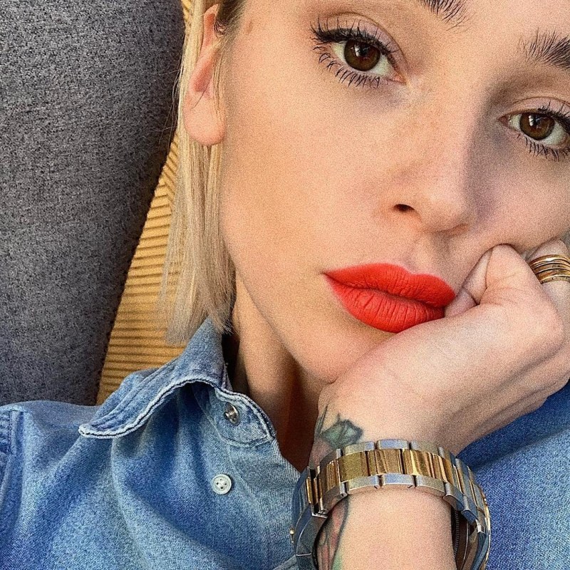 Julia Vityazeva Journalist in a swimsuit