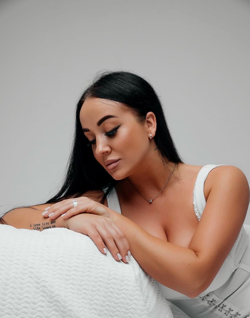Erotica Demi a Pussy (Sex