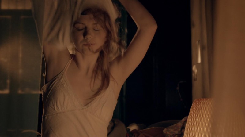 Hannah Murray Erotic scenes