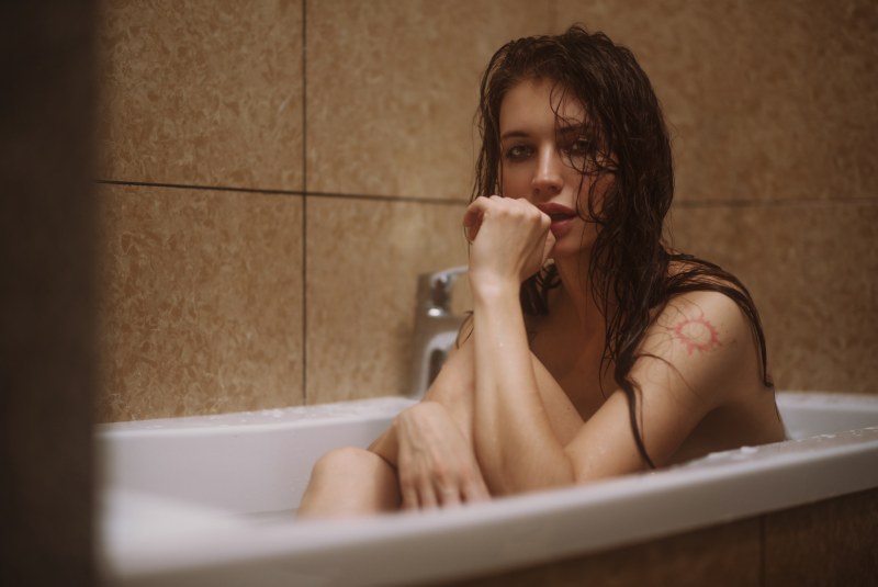 Addison Timlin this awkward moment
