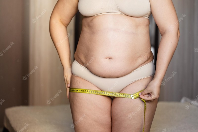 Bulk female stomach with folds