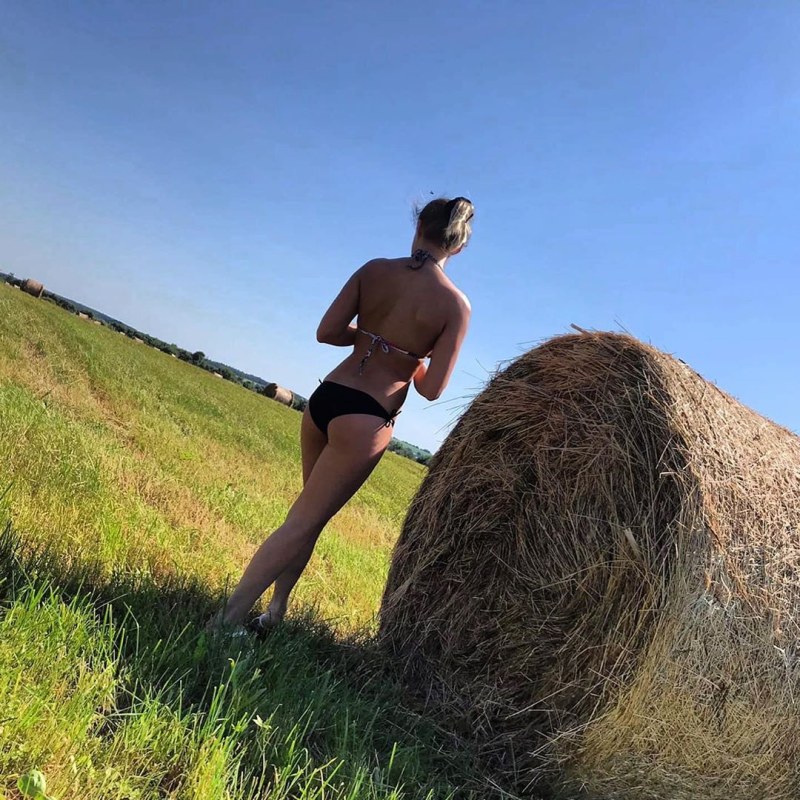 Anna Dyuzhina George Chernyadiev