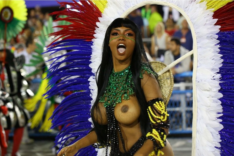 Viviana Castro Carnival
