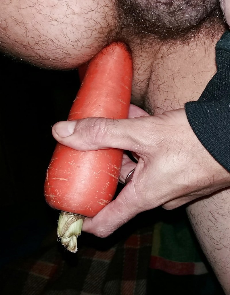 Masturbation by carrots in the kitchen
