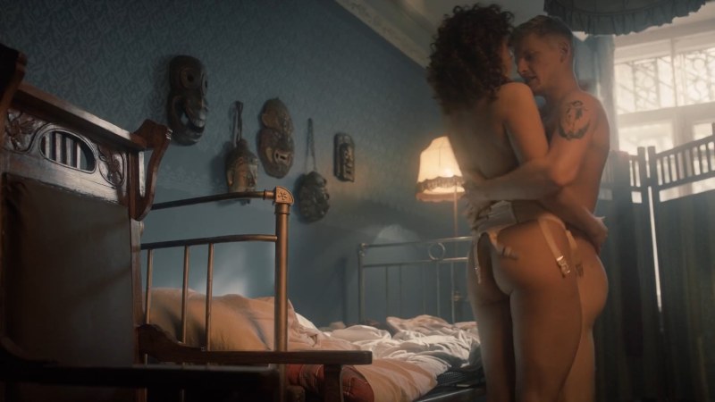 Yanina Melekhova an hour before dawn nude