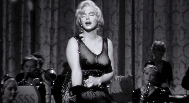 Gangbang Marilyn Jess