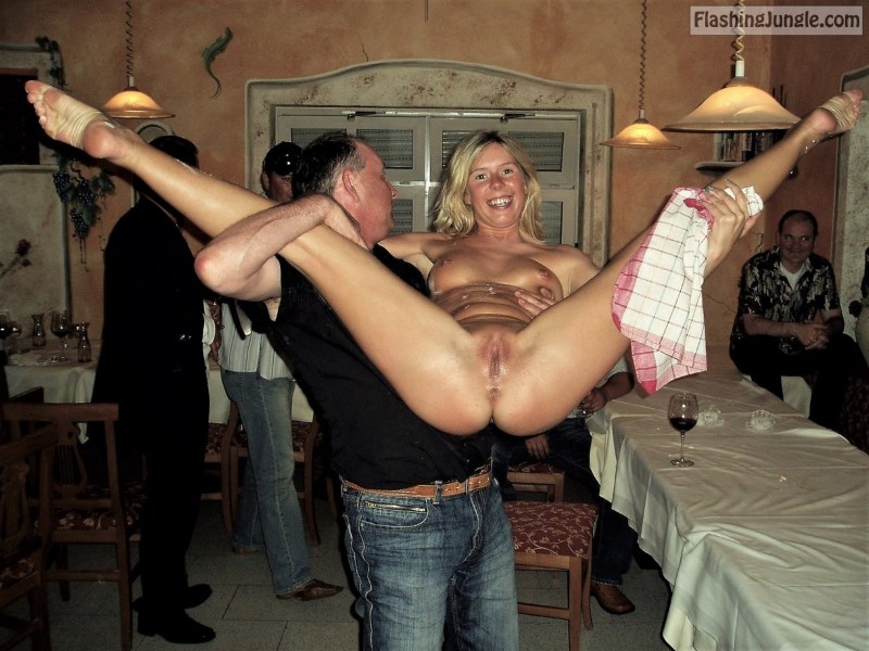 Naked pussies in the club